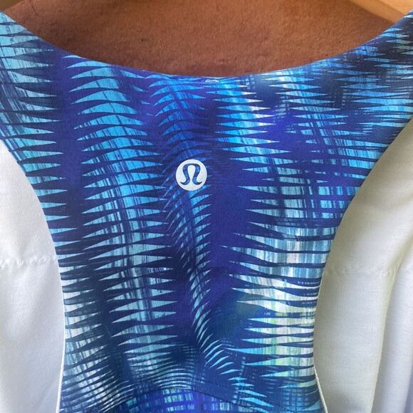 Lululemon Wunder Train Racerback Tank Top 
Light Support - Picture 4 of 10